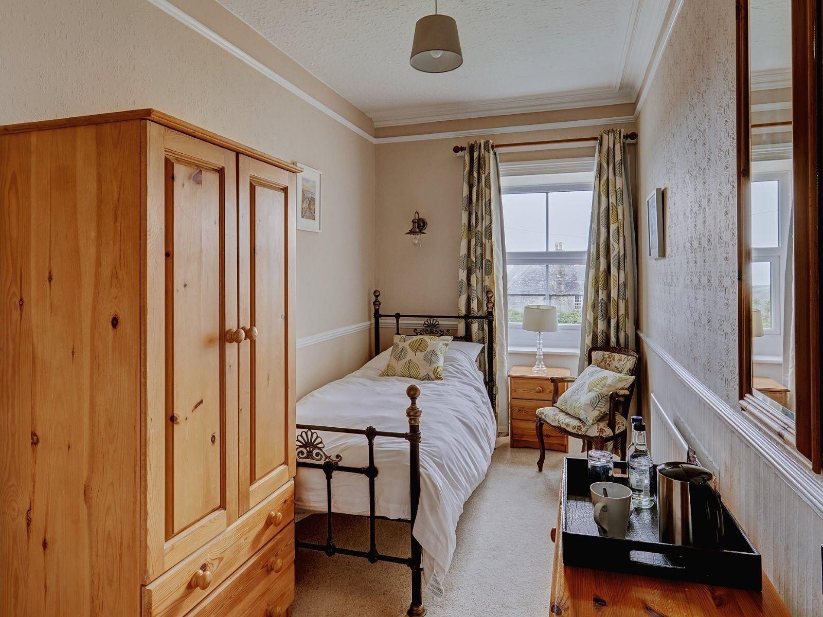 Bed & Breakfast Bosavern House